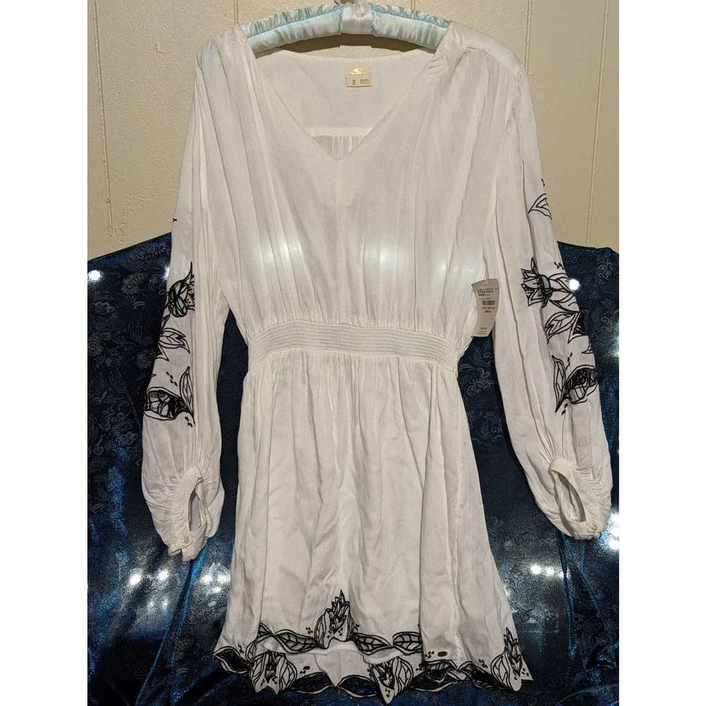 Buckle O'Neill Woman's White Embroidered Cutout Detail Summer Dress Size S WT